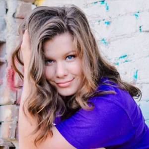 Meet your Posher, Desiree